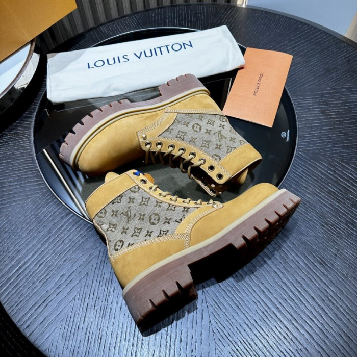 LV BOOTS L000053