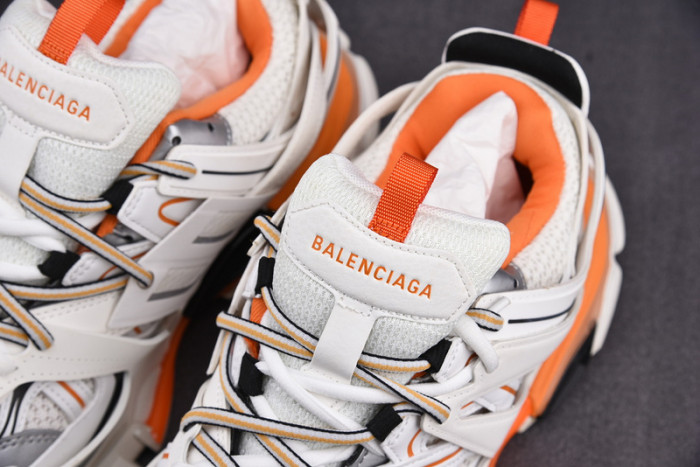 TRACK SNEAKER TS001