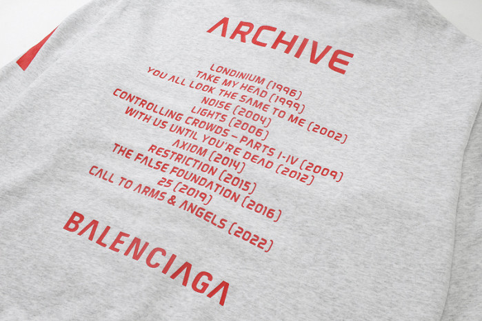 Balenciag**a CLOTHES BAC00011