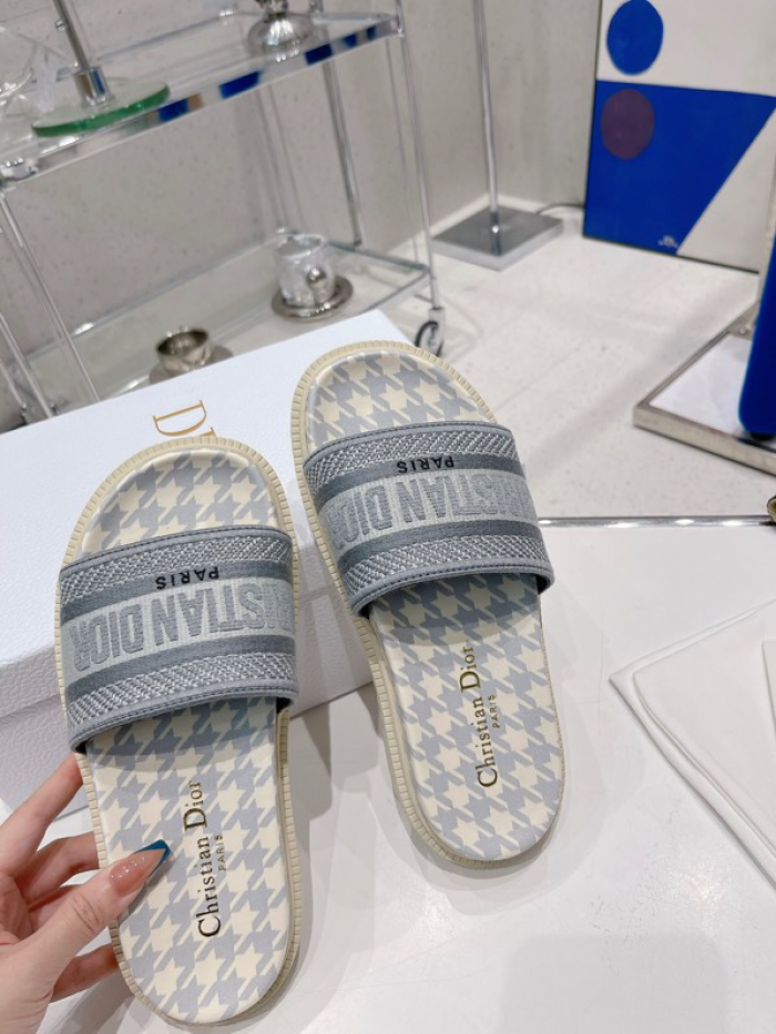 DIO*R SANDALS H00096