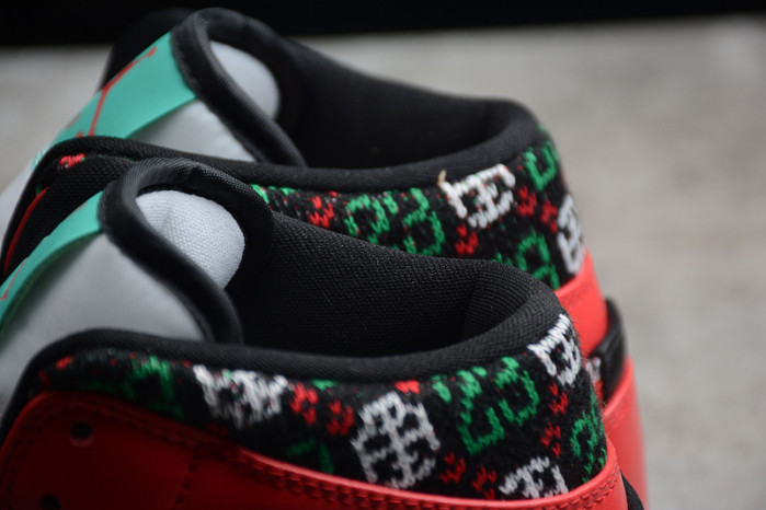 Air Jordan 1 Mid GS “Holiday” DM1208-150