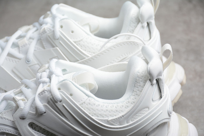 TRACK SNEAKER TS041