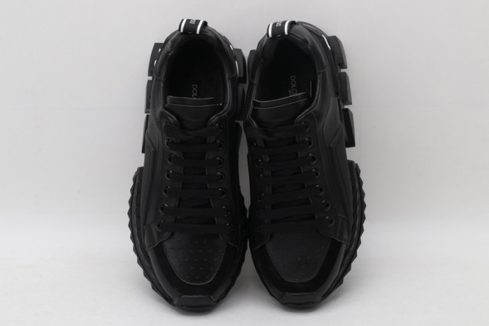 DG SNEAKER DG-10008