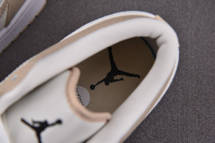 Jordan 1 Low SE Sail Rattan University Red FB7168-121