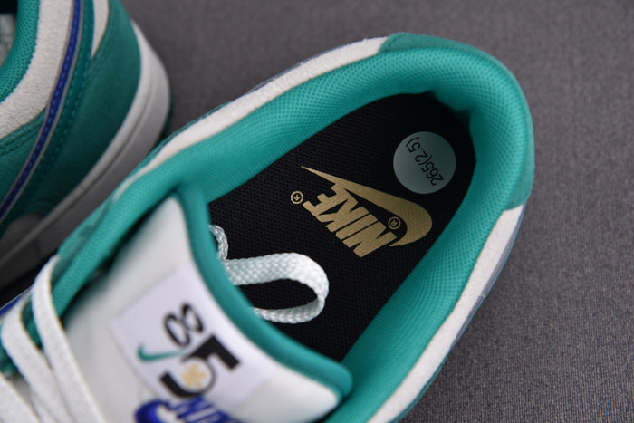 Nike Dunk Low SE 85 Neptune Green (W) DO9457-101