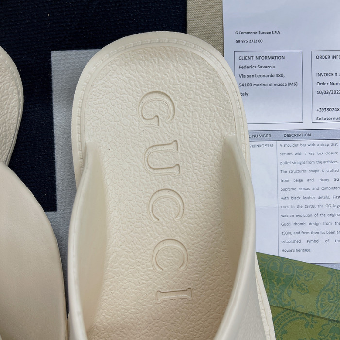 Gucc* Sandal 109