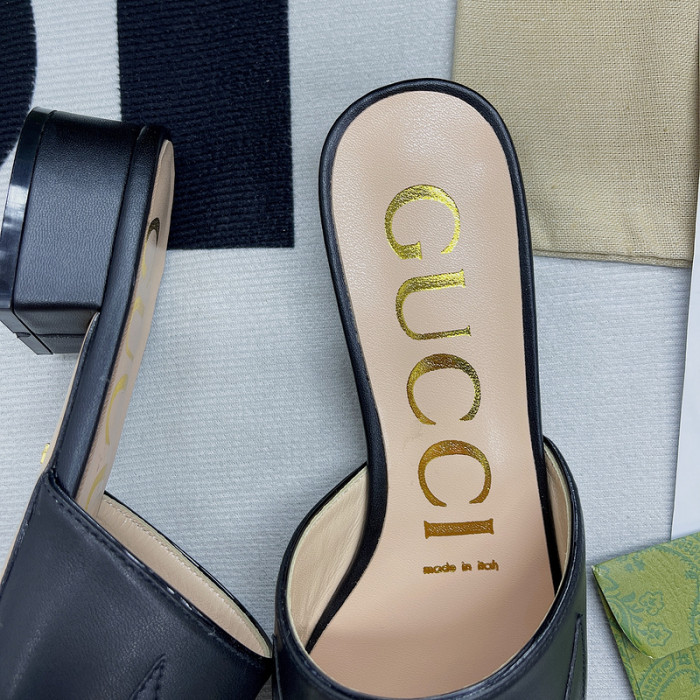 Gucc* Sandal 121