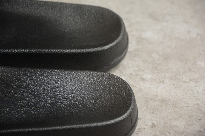 Gucc* Sandal 122