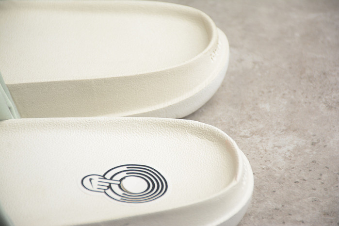 NIKE SANDALS N-012