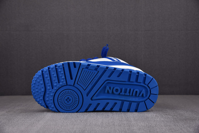 TRAINER MAXI TM006