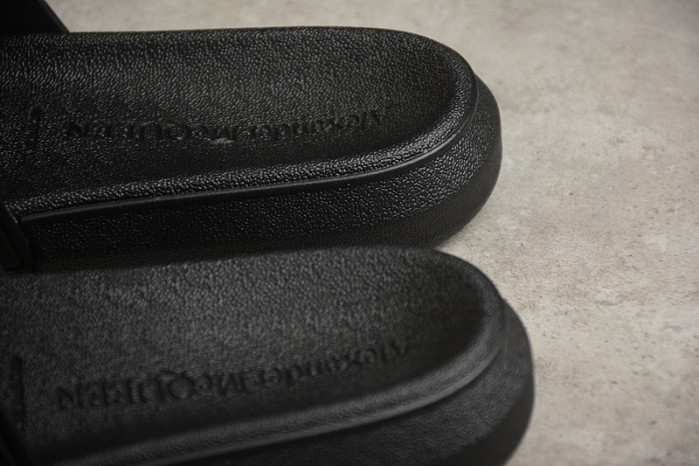 Balenciag* Sandal21