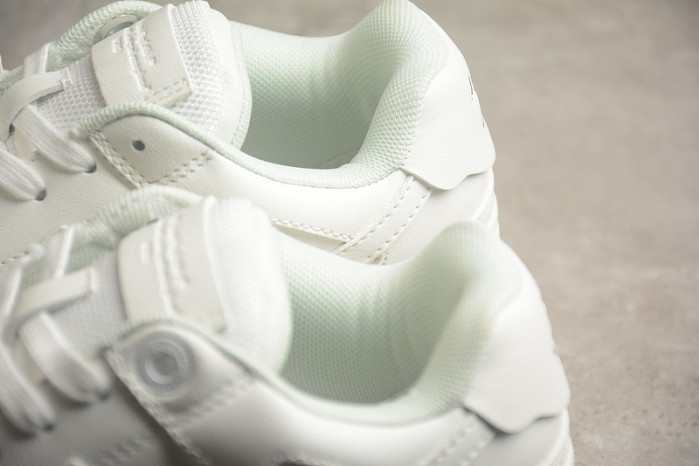 OFW SNEAKER