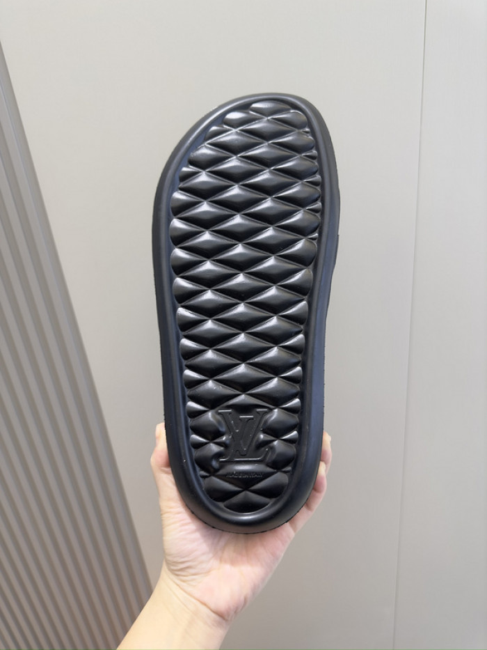 L&V SANDAL52
