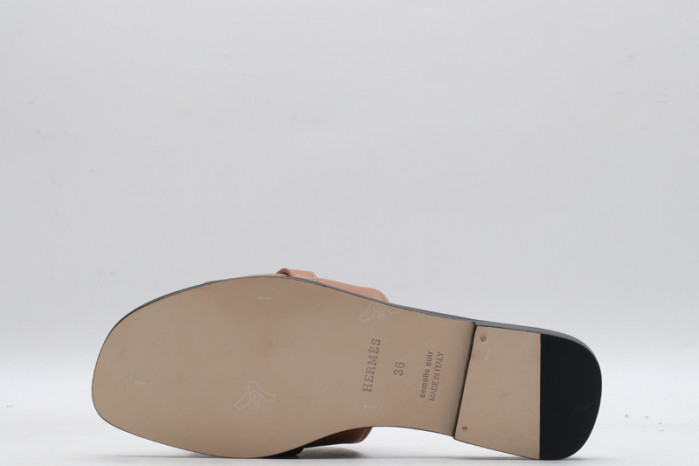 Herme* Sandal52