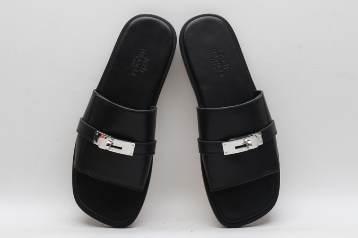 Herme* Sandal57