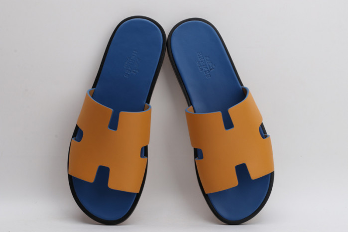 Herme* Sandal30