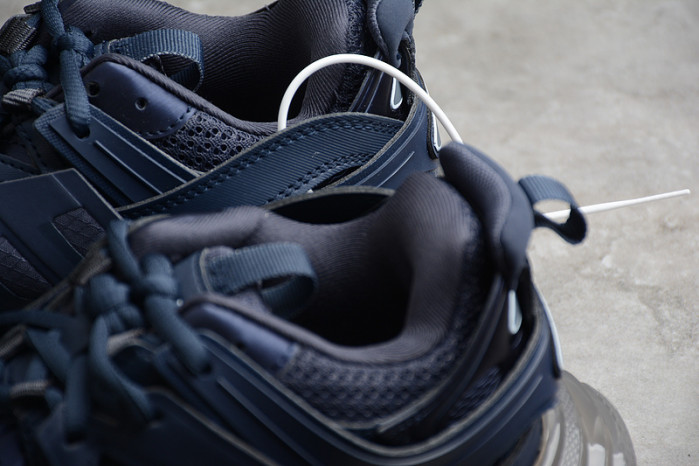 TRACK SNEAKER TS116