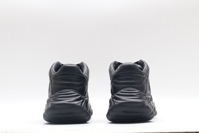 GUCC* TRAINER SNEAKER120