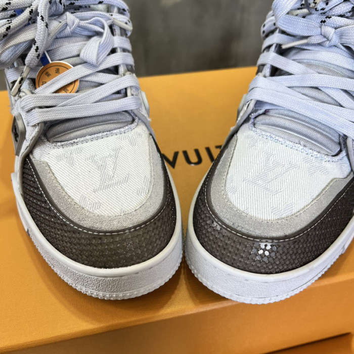 SKATE SNEAKER SS070