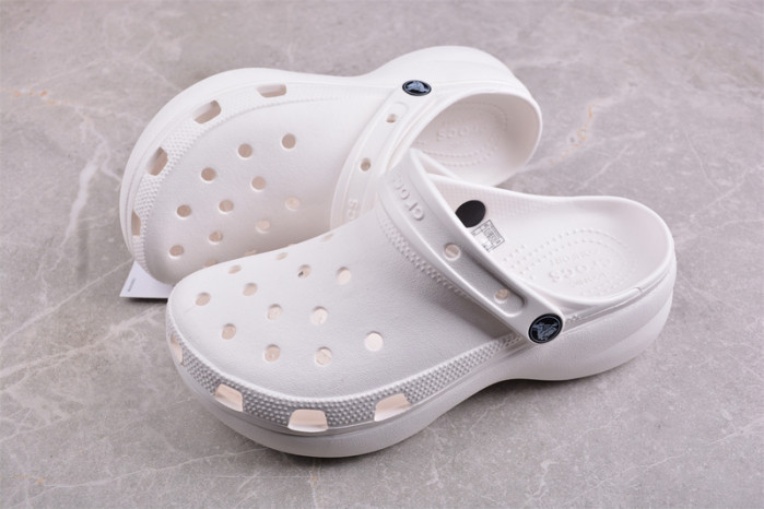 CROCS SCANDAL C00041