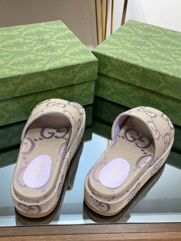 Gucc* Sandal 152