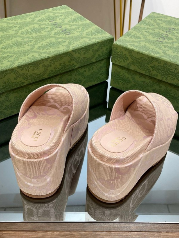 Gucc* Sandal 161