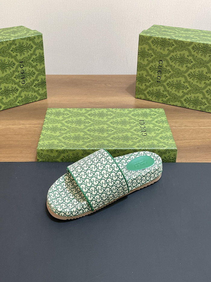 Gucc* Sandal 182