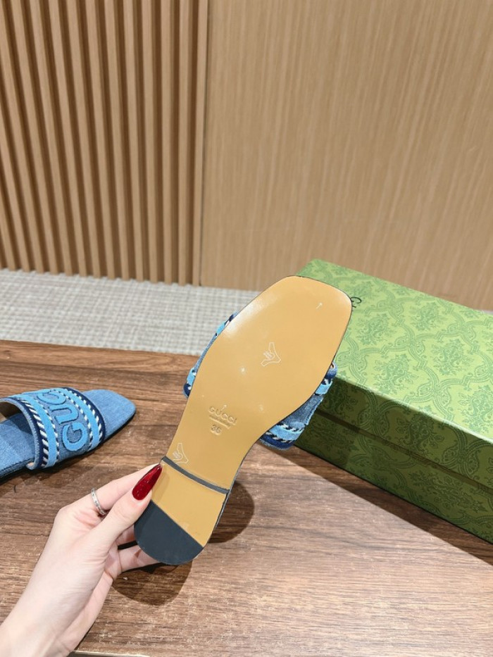 Gucc* Sandal 198