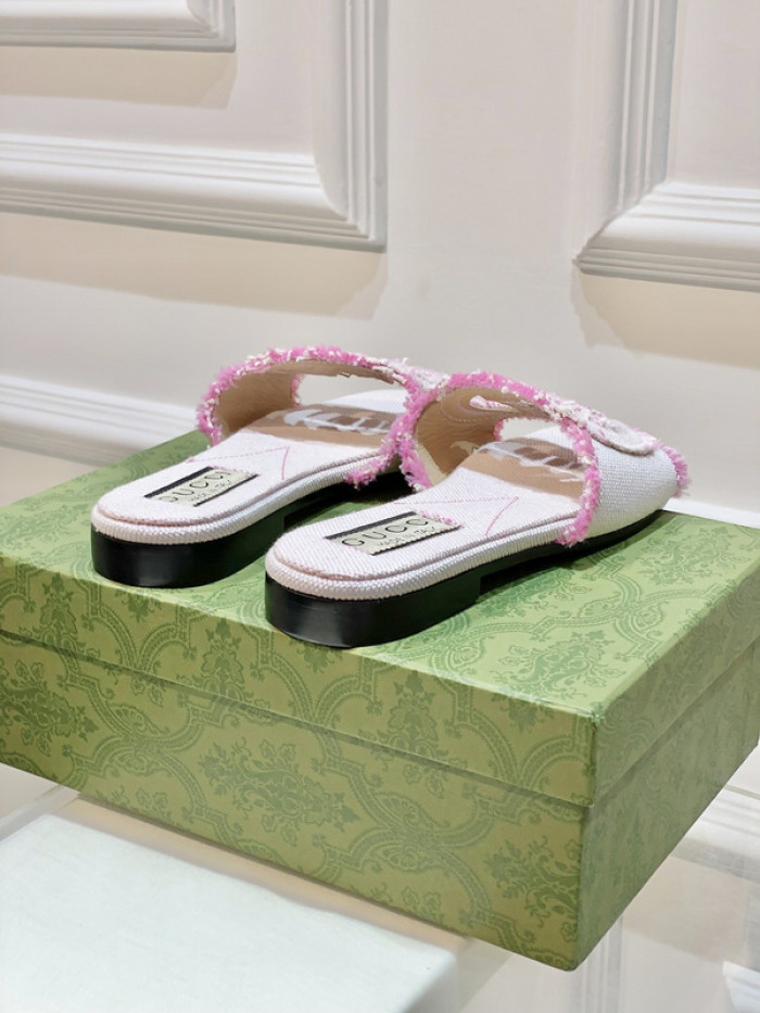 Gucc* Sandal 207