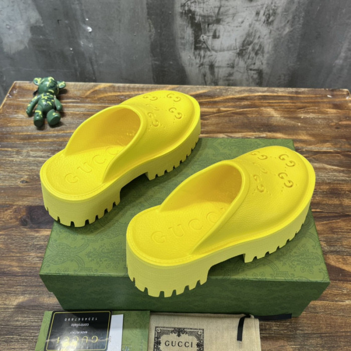 Gucc* Sandal 146