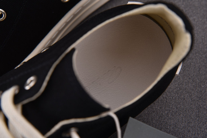 Rick Owen RO000300