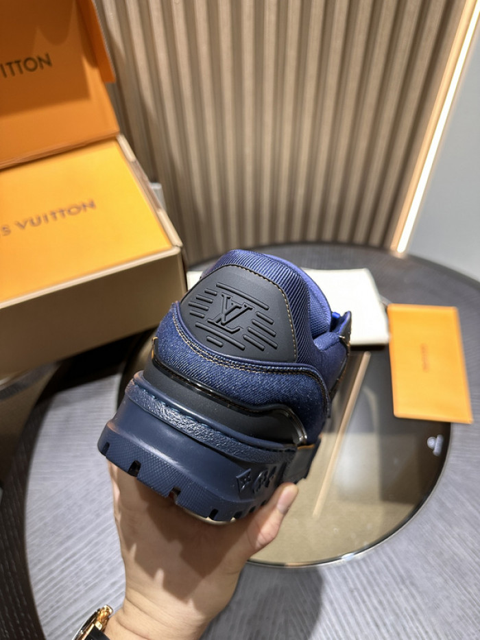 TRAINER MAXI TM070
