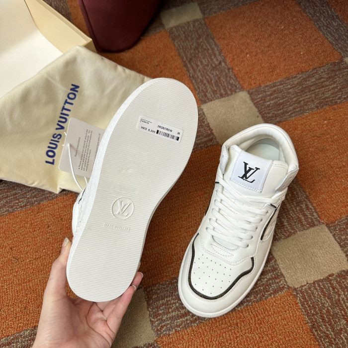 LV LV-000627