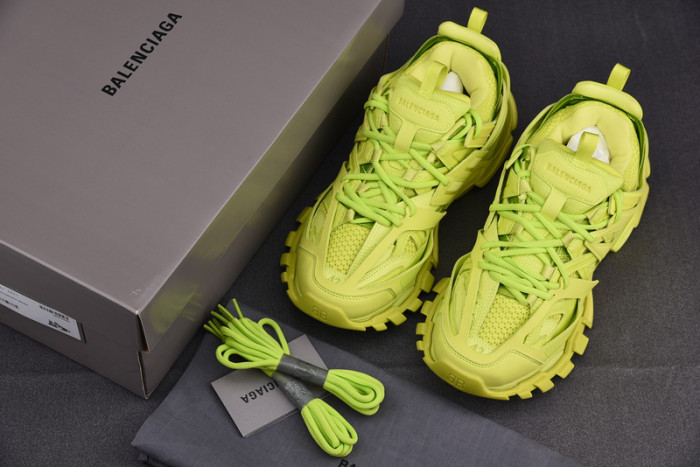 TRACK SNEAKER TS060