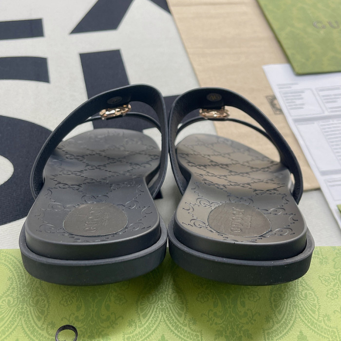 Gucc* Sandal 92