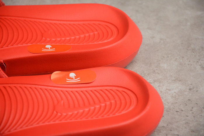 NIKE SANDALS N-021