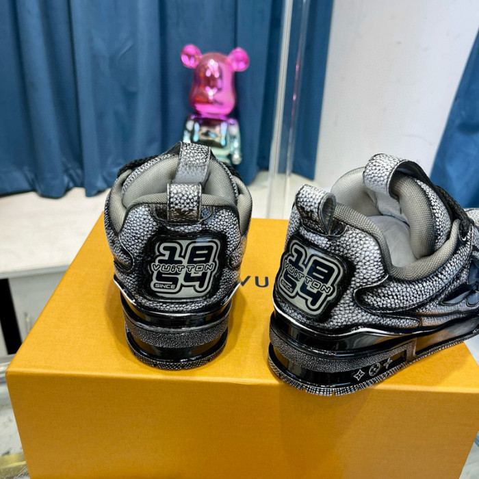 SKATE SNEAKER SS061