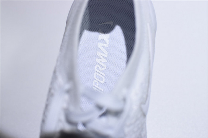 Nike Mens Air VaporMax Flyknit 2.0 Triple White 942843-100