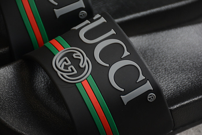 Gucc* Sandal 122