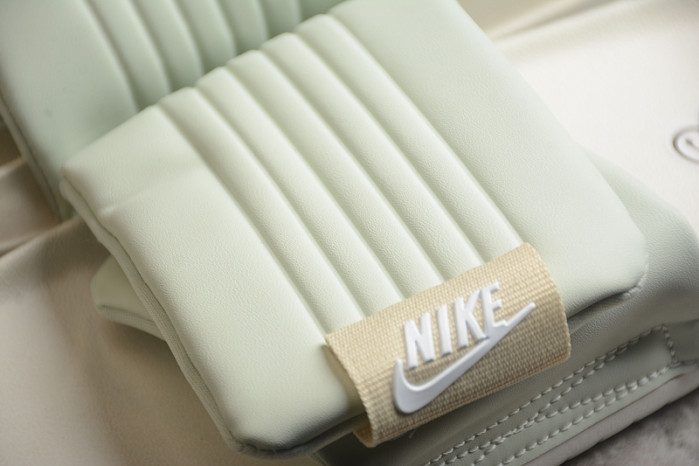 NIKE SANDALS N-012
