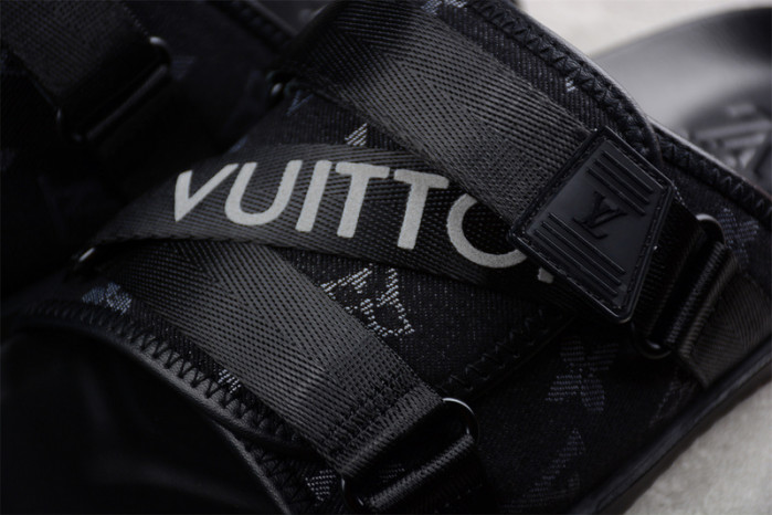 L&V SANDAL37