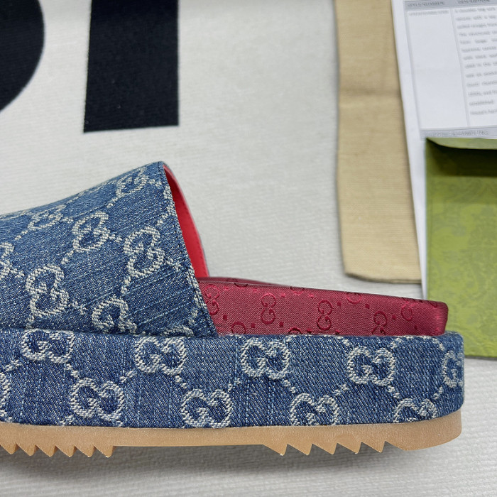 Gucc* Sandal 116
