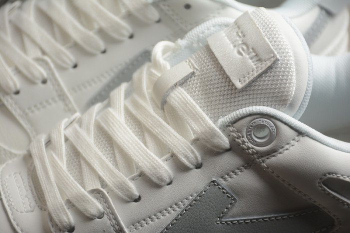 OFW SNEAKER