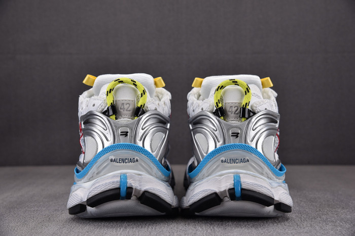 RUNNER SNEAKER RS052