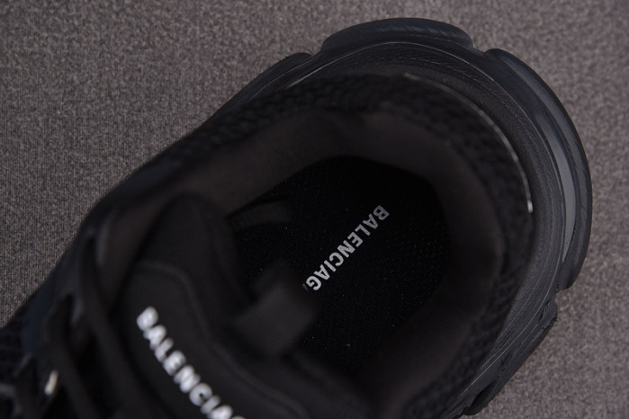 TRACK SNEAKER TS072