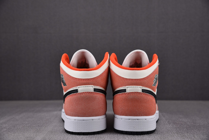 AIR JORDAN 1 MID GS “ORANGE SUEDE” DV1336-800