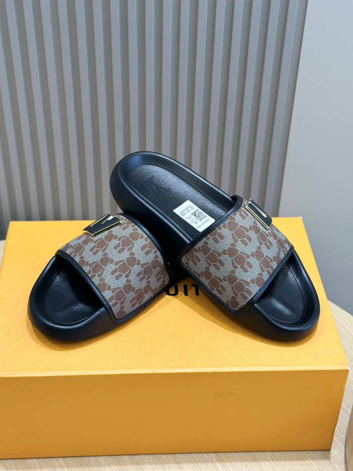 L&V SANDAL68