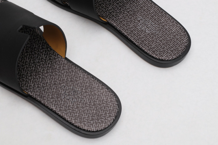 Herme* Sandal26