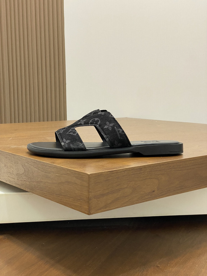 L&V SANDAL132