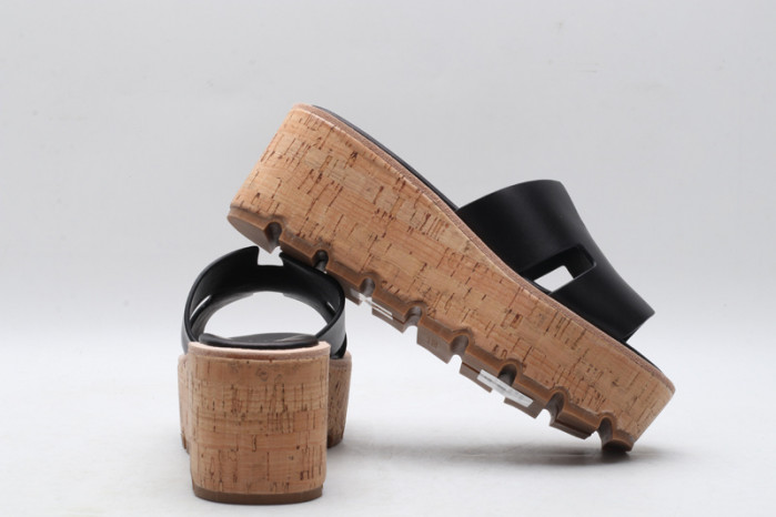 Herme* Sandal46